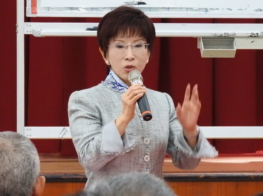 ����������Ӣ�ģ���ѡ�˾���ĸ׃��˾���ĸ