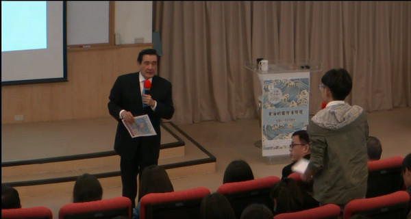 ��ꑌW(xu��)���ᆖ̫�x�S �RӢ�����v�F(xi��n)��(ch��ng)�����_(t��i)���W(xu��)��