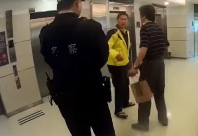 �_��(d��ng)�֡���ί����ί���������⾯��P��