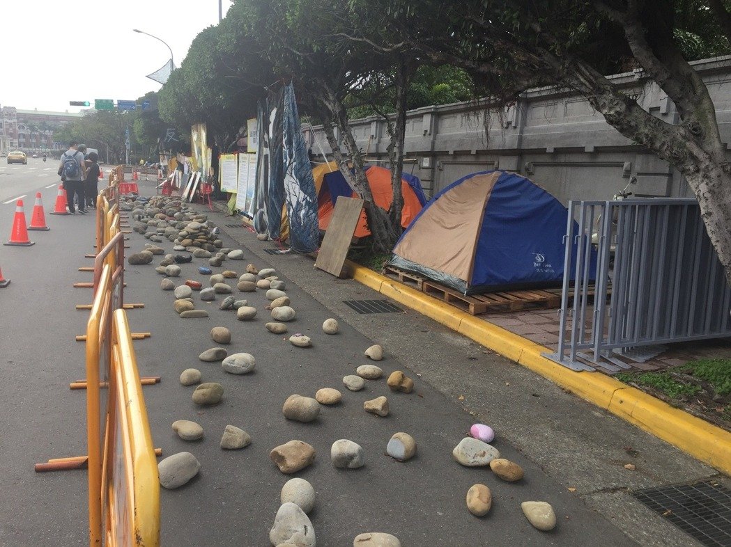 �������ͨ����ĭ����������Ӣ���k������߅׃���h¶�I�^(q��)