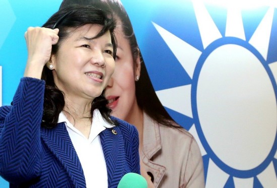 國民黨主席候選人喊組"復(fù)仇者聯(lián)盟":讓綠色恐怖倒下 國民黨主席候選人喊組"復(fù)仇者聯(lián)盟":讓綠色恐怖倒下