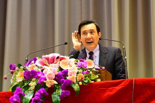 �D���RӢ�����v�F(xi��n)��(ch��ng) �_(t��i)��(li��n)�ψ�(b��o)�D