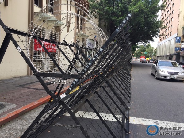 �_(t��i)"��Ժ"�ܵ�Ƭ�����ر������hȺ�� ������"�O(ji��n)�z"