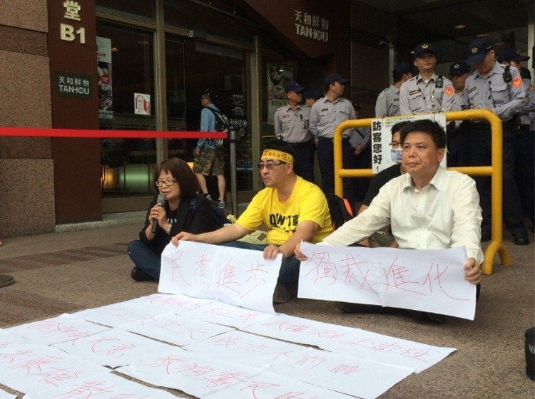 ͬ���o�����h ���M(j��n)�h�c"����"�_(d��)���R���񱊲�����