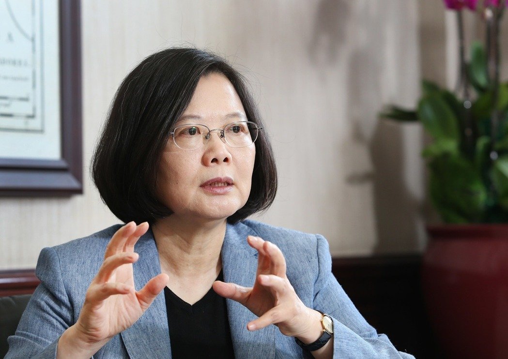 ��Ӣ�Ĉ�(zh��)�������������(j��) �������Ʒ�"�Ŷ����R(sh��)"CPֵ