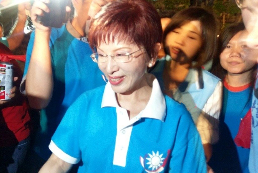 邱毅蔡正元合體為洪秀柱站臺:國民黨女兒大家要疼 邱毅蔡正元合體為洪秀柱站臺:國民黨女兒大家要疼