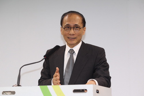 林全520前曬政績 國民黨:選前端牛肉選后變泡面 林全520前曬政績 國民黨:選前端牛肉選后變泡面