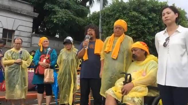 ��������������񣿡��r(sh��)�������������̮�(d��ng)�ֲ�������