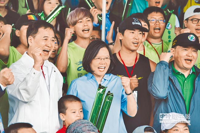 ���Ͽ�����Ӣ�ě](m��i)����׌�_(t��i)�������^(gu��)������ ����(zh��n)����