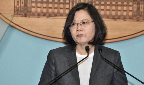 ��Ӣ����