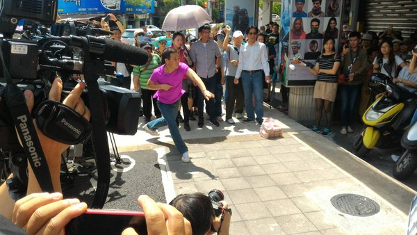 ��������(y��u)�ݏ�������P(gu��n)ɽ �_��������ԡ�׷�������˿�