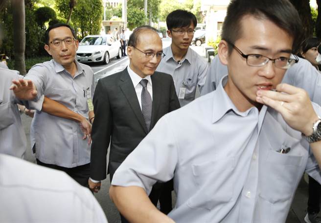 ����Ժ14�յ�2���R�r���^�m(x��)̎��ǰհ�A(y��)����������h����ί��һ�������A(y��)��������u�|·�ڵȺ򣬡�����Ժ�L����ȫ���У��ڴ����S��İ����и����(zh��n)���ֲ����M�롰����Ժ��