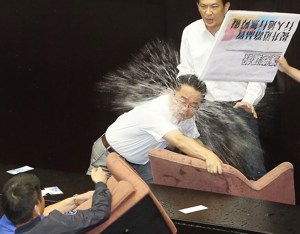 ��Ұ����錏ǰհ�_�� �֞���ˮ�����(zh��n)���ЅǱ���