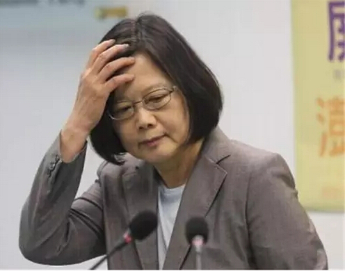 臺(tái)一民眾揚(yáng)言以自殺炸彈攻擊蔡英文被逮捕 臺(tái)一民眾揚(yáng)言以自殺炸彈攻擊蔡英文被逮捕