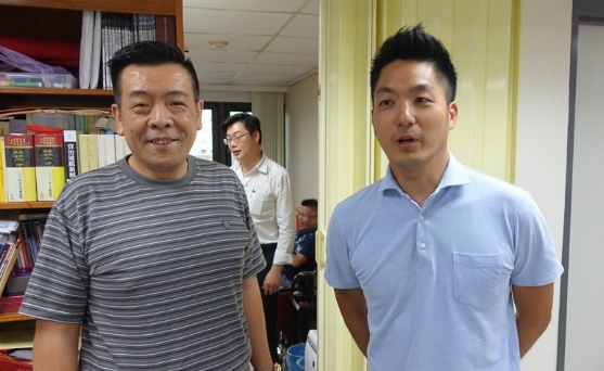 Ҫ�x�����Y�f(w��n)��ͻȻ�F(xi��n)���_(t��i)���h��(hu��)��һ���L�h�T