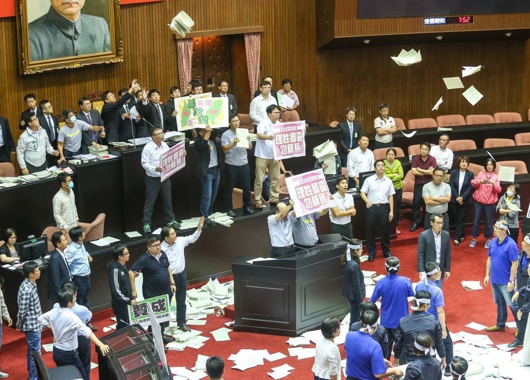 �����x�Q���M(j��n)�h��(qi��ng)��"ǰհ"����cֹ��:�������������r(ji��)