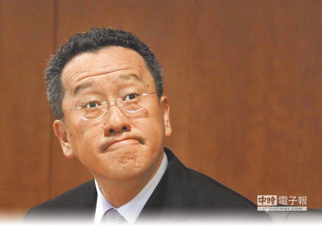 顧立雄轉(zhuǎn)任臺“金管會主委” 此前主殺國民黨黨產(chǎn) 顧立雄轉(zhuǎn)任臺“金管會主委” 此前主殺國民黨黨產(chǎn)