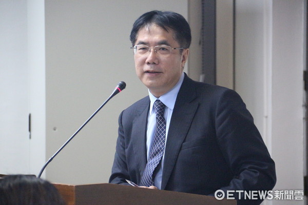 2018�h���L(zh��ng)�x�e�_(k��i)�� ���M(j��n)�h��(n��i)������Ҋ(ji��n)�ǡ�