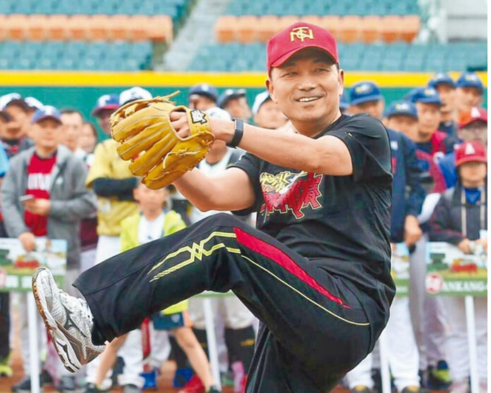 2018新北市長民調 現任副市長侯友宜遙遙領先 2018新北市長民調 現任副市長侯友宜遙遙領先