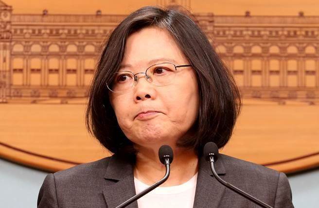 蔡當(dāng)局盲目砸錢造軍艦虛耗臺(tái)灣 臺(tái)媒呼吁檢討喊停 蔡當(dāng)局盲目砸錢造軍艦虛耗臺(tái)灣 臺(tái)媒呼吁檢討喊停