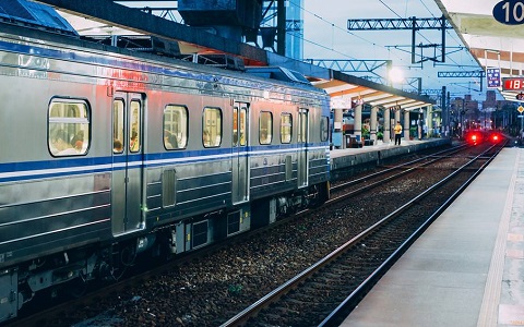 �����ԏ�(qi��ng)̖�L��Ģ�� �_�F�����ӏ�(qi��ng)�坍