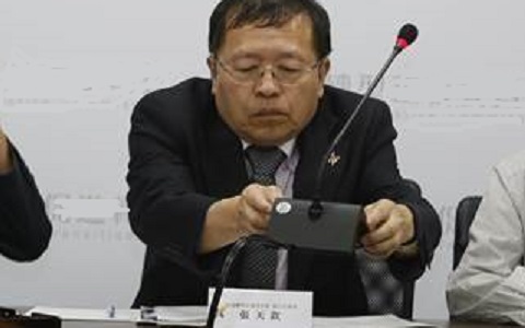 ��?zh��)�J