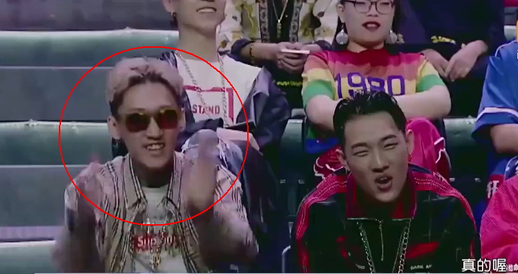 ���Ї���������������_���CˇȦ����ס�ˣ�������@ô����ϲ�g������