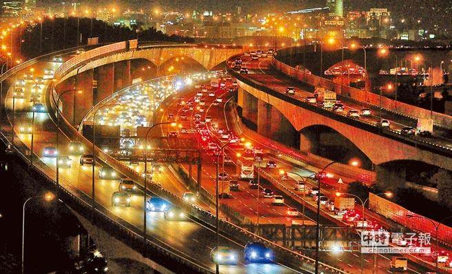 �_����ͨ�y����L�ꆖ�}���������^�R·�����˸е����������DƬ��Դ���_�����Еr��ӈ󡷣�