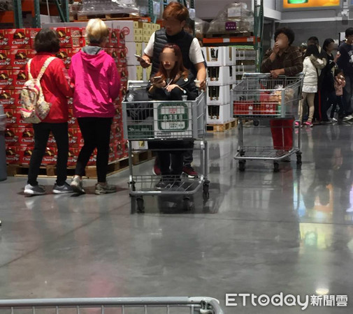 ������Ů����ُ��܇��(n��i) ���ᡰ��������