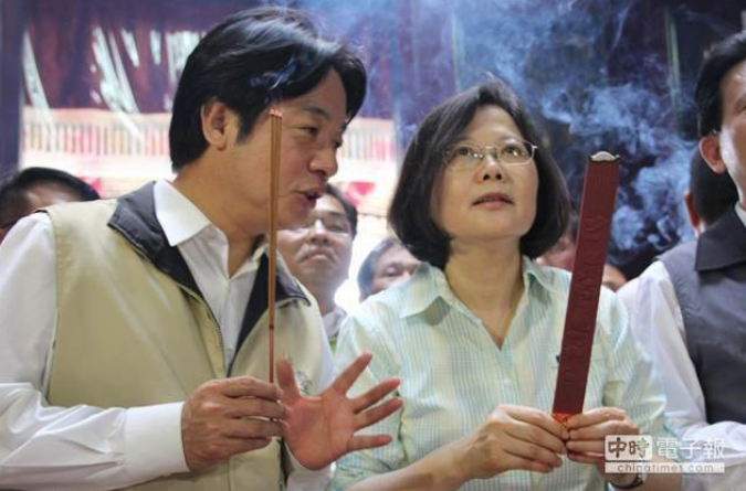 民進(jìn)黨年輕人支持率大崩盤 網(wǎng)友:人民最卑微的保障都做不到 民進(jìn)黨年輕人支持率大崩盤 網(wǎng)友:人民最卑微的保障都做不到