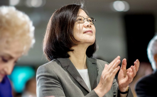 臺灣官員請辭理由千百種 看來看去還是民進(jìn)黨最“硬氣” 臺灣官員請辭理由千百種 看來看去還是民進(jìn)黨最“硬氣”