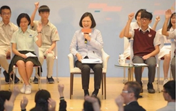 ��Ӣ�Č�ļ��Ŀ��(bi��o)��(du��)��(zh��n)������ �@���B���M(j��n)�h�Լ��˶�������