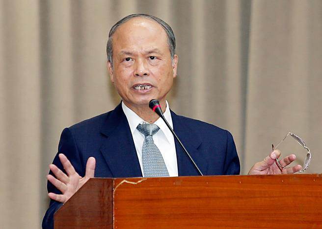 張盛和:臺灣10月出口仍兩位數(shù)衰退 但減幅已縮小 張盛和:臺灣10月出口仍兩位數(shù)衰退 但減幅已縮小