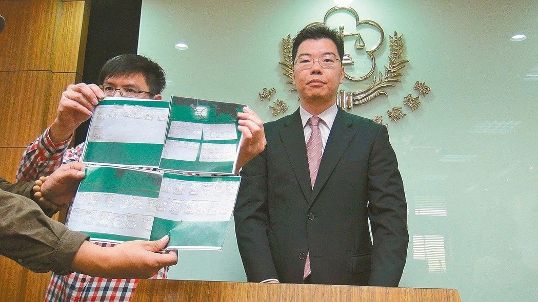 臺軍人士:清泉崗基地染毒調(diào)查太深入恐動搖“國本” 臺軍人士:清泉崗基地染毒調(diào)查太深入恐動搖“國本”