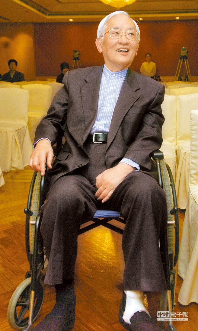 ǰ�_(t��i)�����У�L(zh��ng)���ɽ�����DƬ��(l��i)Դ���_(t��i)�����Еr(sh��)��ӈ�(b��o)����