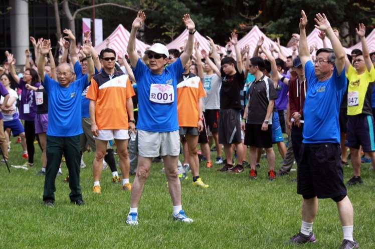 Ůӛ���N�RӢ�š��߹��ա� �����β�Ӣ�ĔzӰ����