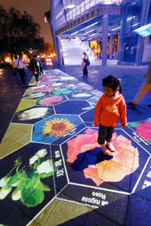 ������չ�^(q��)���B�����g���Aɽ�Ʌ^(q��)ꑘ��V���Ļ��ӹ����������Z���顱����ɏ���~ۙ���Ⱥ��񱊻��ӵĻ�����׌�����B�������DƬ��Դ���_����(li��n)�ψ�