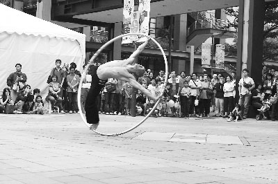 �����x��Ȧ���e�^(q��)�����^ˇ���M���Ȧ������