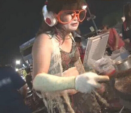 �û�ҹ�п�����а�Ů�b�����������_ý�D��