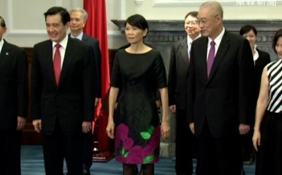 �Ƕ��x���˲������ĺڰ����g�l�y�����������r����