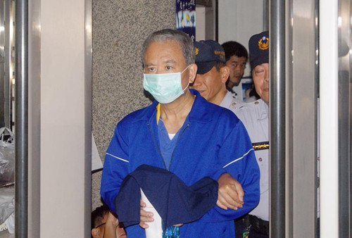 頂新黑心油案魏應(yīng)充再出庭 指檢察官以偏概全(圖) 頂新黑心油案魏應(yīng)充再出庭 指檢察官以偏概全(圖)