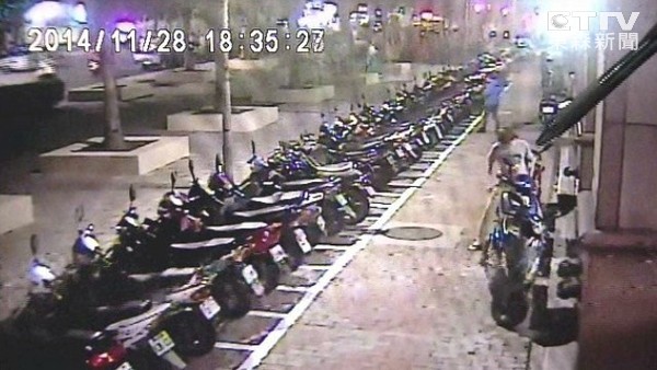 �_������Ů��͵�T�C܇���ӝM�ͺ�߀܇���ɷ����F�C�����_ý�D��