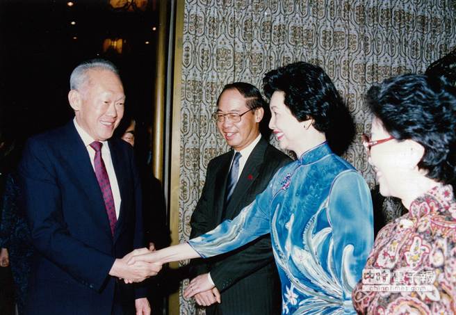 ���ҫÿ�΁�(l��i)�_(t��i)����齈Aɽ����D��ǰ���⽻���L(zh��ng)���X��(f��)�����ڈAɽ���gӭ���ҫ�W�R