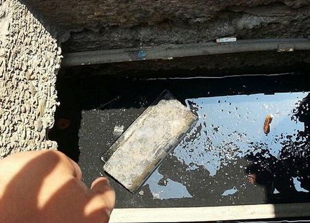 笨賊偷900元丟掉價(jià)值3萬(wàn)元包包被害人大罵不識(shí)貨