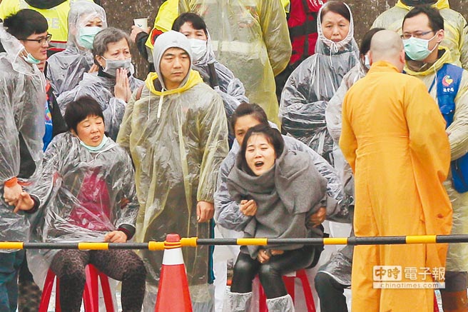 陸客赴臺游將需加購突發(fā)疾病險和旅平險(圖) 陸客赴臺游將需加購突發(fā)疾病險和旅平險(圖)