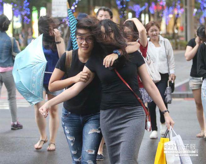 �K���Ձ��u�����|4�l(xi��ng)�A���Գ��x�����Еr��ӈ�D��