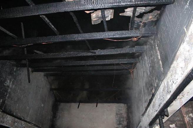 �_����լ���g�@���ⱬ �݃Ȱl(f��)�F2�߽�ʬ���D��