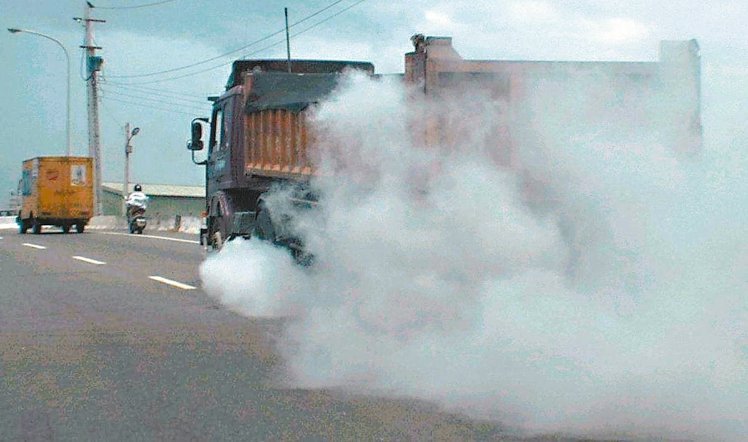 ����(j��)�{(di��o)������؛܇�ŏU��������PM2.5��Ⱦ�����Ԫ�����W(xu��)�߽��h��������f��؛܇�ďU���ŷŘ�(bi��o)��(zh��n)�����D/��(li��n)�ψ�(b��o)����