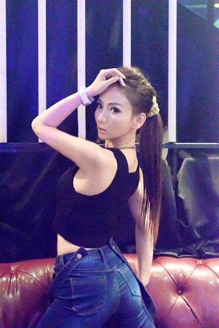 ��̫�(y��ng)��Ů�������̰��l(f��)���� ��Ԓ�M(j��n)܊��ˇȦ