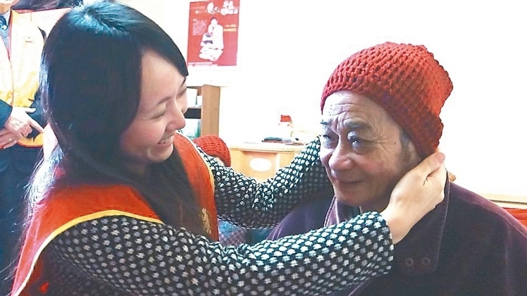 ������־��21�쿗200ëñ��ů��(d��)���L(zh��ng)��(�D)